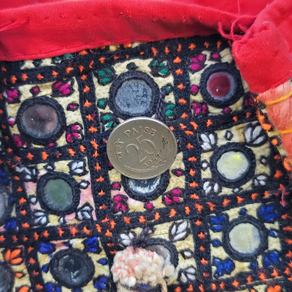 Vtg Handmade Bohemian Patchwork Mirror Work Tassel Embroidered Tote Bag - Picture 3 of 7